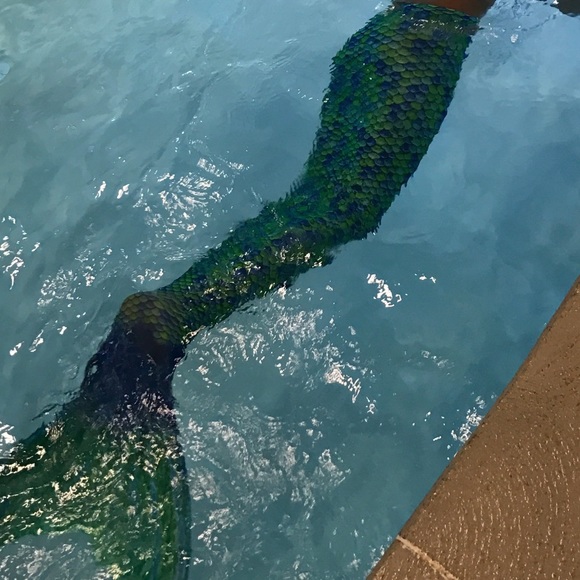 Meet your Posher, Tiffany - Picture 1 of 1