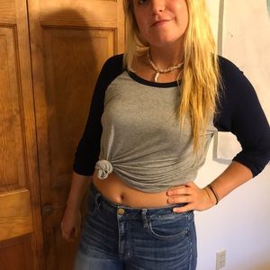 Casual blue and grey baseball tee 3/4 sleevelength