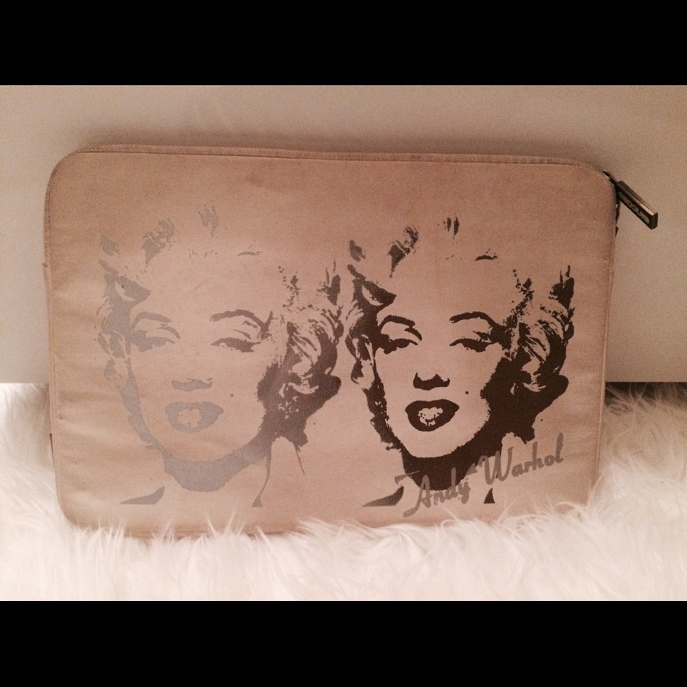 Incase Andy Warhol collection canvas laptop sleeve