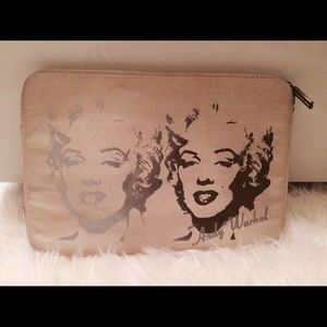Incase Andy Warhol collection canvas laptop sleeve