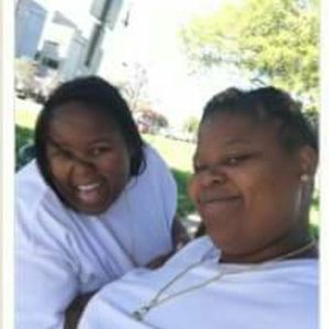 Meet your Posher, Mia