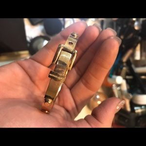 Michael kors buckle bangle gold