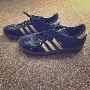 Adidas samba