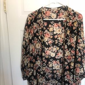 FLORAL KIMONO WRAP