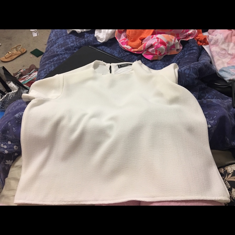White divided blouse
