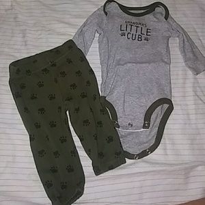 Grandmas little cub set
