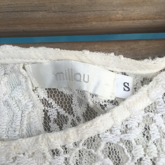 Small Millau Lace Openback top - Picture 2 of 3