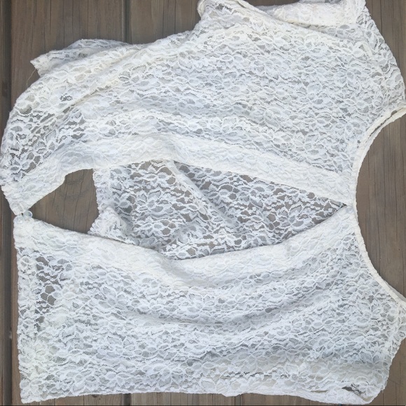 Small Millau Lace Openback top - Picture 3 of 3