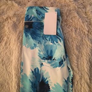 NWT Fabletics Floral Capris