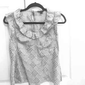 Banana Republic Grey & white silk shell