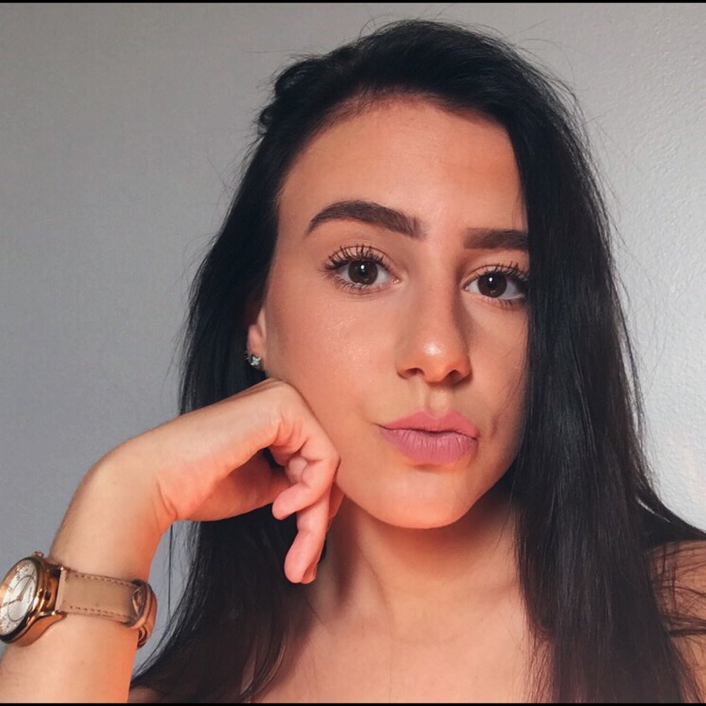 Meet your Posher, Bailee