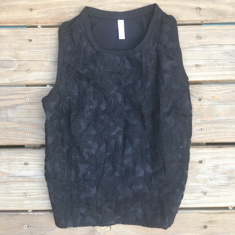 M Xhilaration tank top