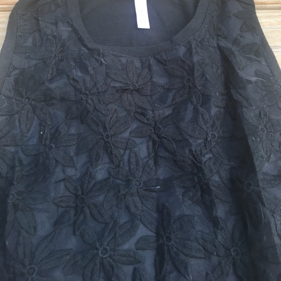 M Xhilaration tank top - Picture 2 of 3