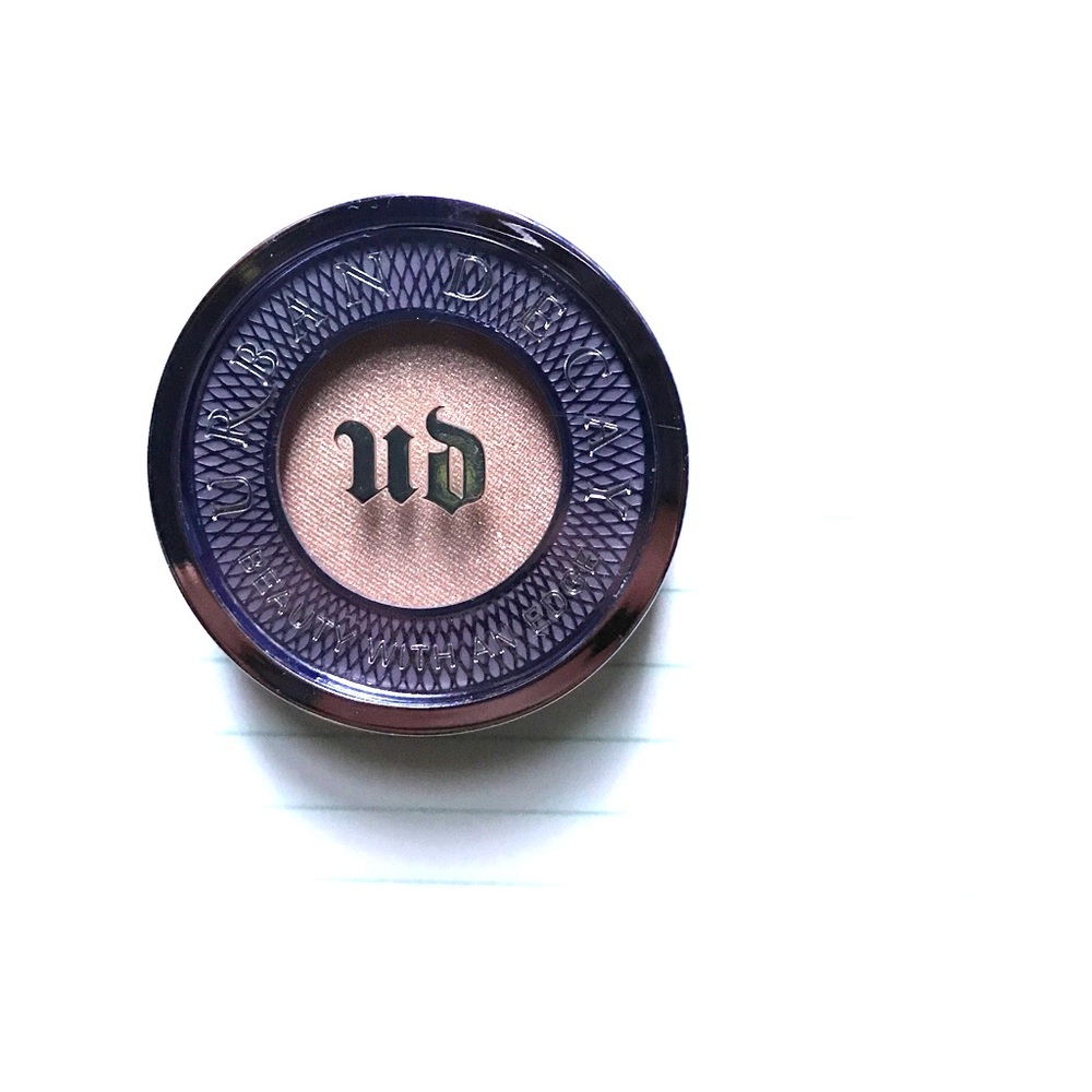NEW FULL SIZE urban decay eyeshadow