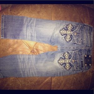 Size 8 little girls miss me capris