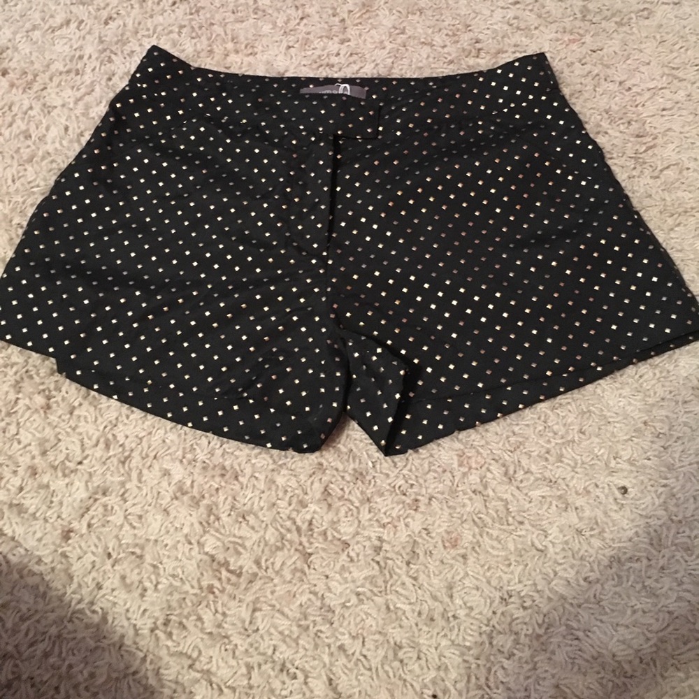 NWT Black/gold shorts, boutique