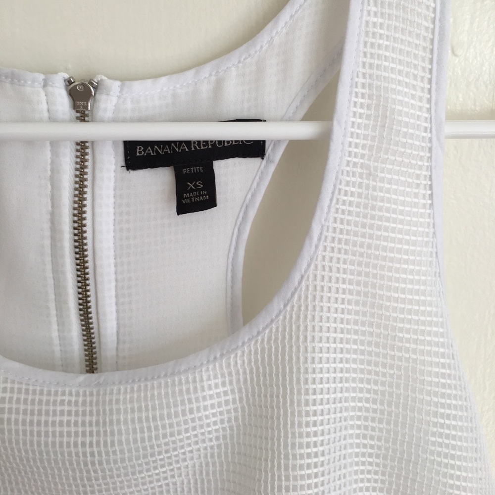 ❗️SOLD❗️ BR - Layered Tank Top Size XS Petite - Picture 3 of 3