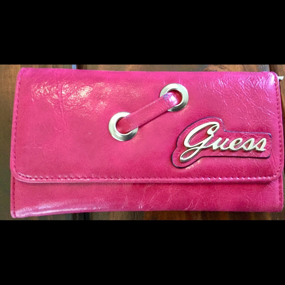 Guess wallet