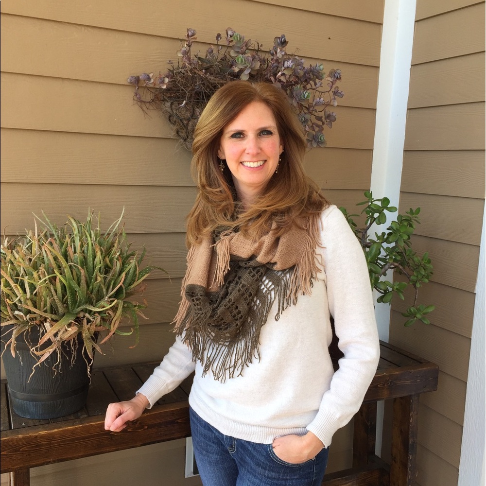 Meet your Posher, Melissa