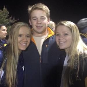 Meet your Posher, Max