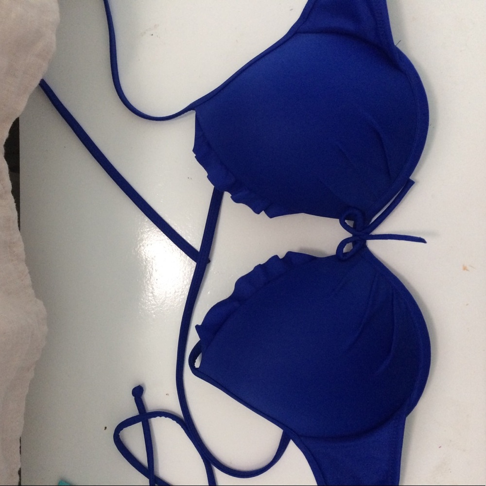 Victoria's Secret swim suit top! 34C