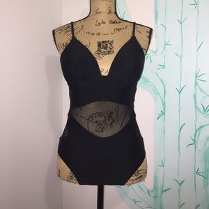 Forever 21 one piece bathing suit