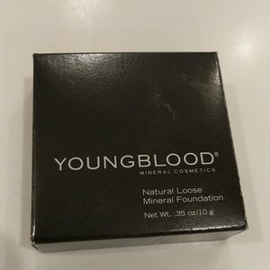 Mineral Makeup - Ivory (color)