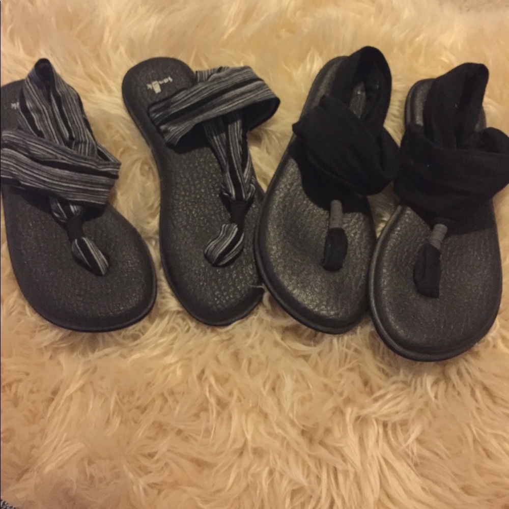 Sanuk yoga mat sandals 2 pair size 8 black