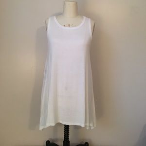 White Altar'd State Tank