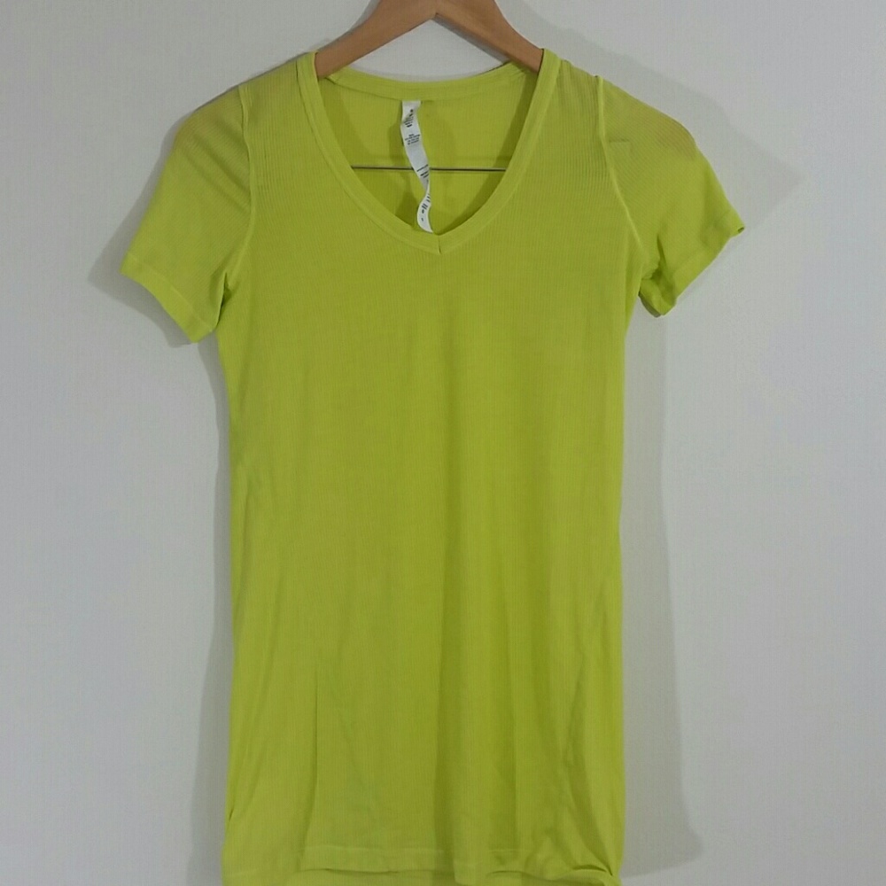Lululemon V neck shirt