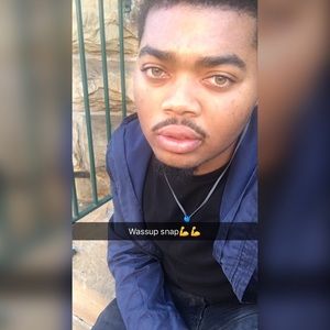 Meet your Posher, Laquane