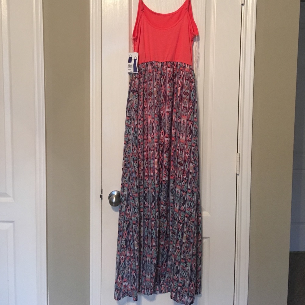 Maxi dress