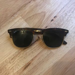 Rayban clubmastee