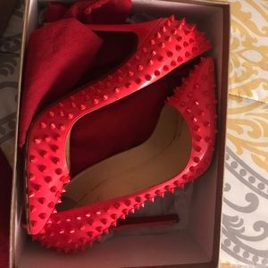 Christian Louboutin Size 41 Pigalle Spikes