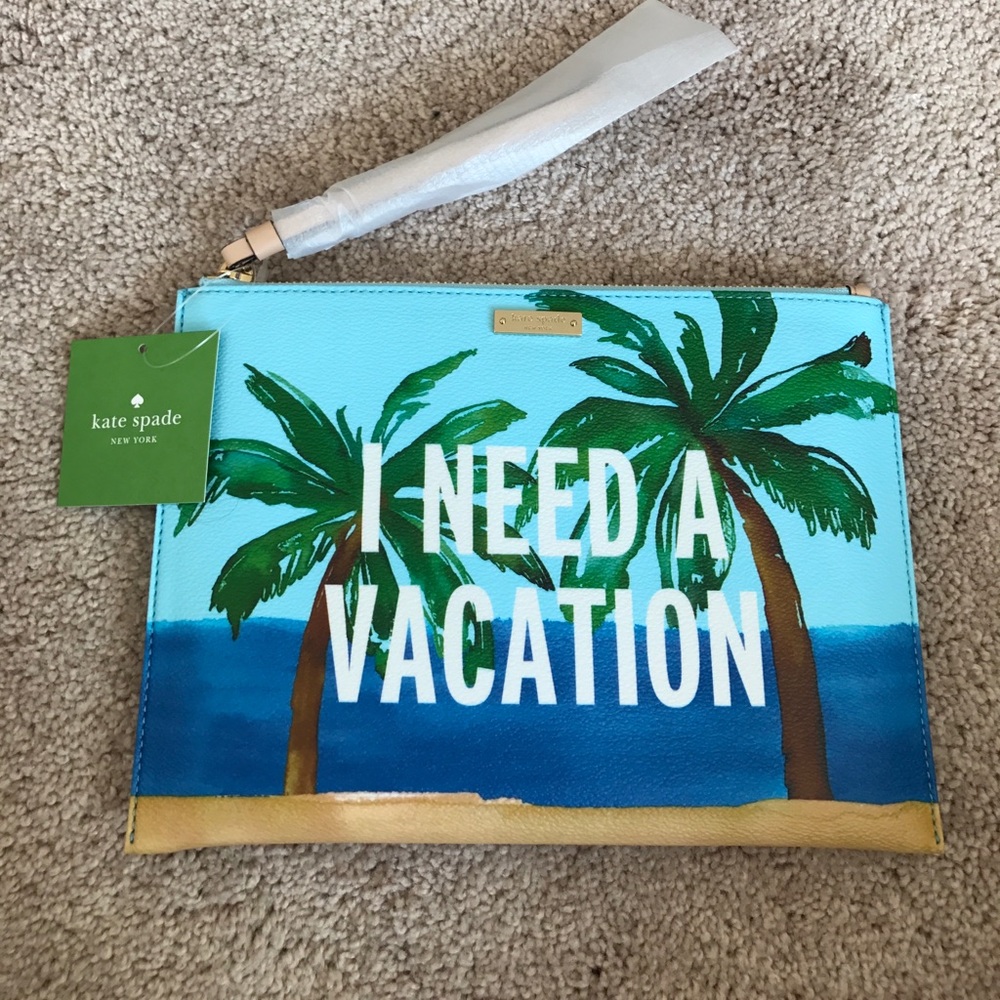 I Need A Vacation Bella Pouch Breath of Fresh Air