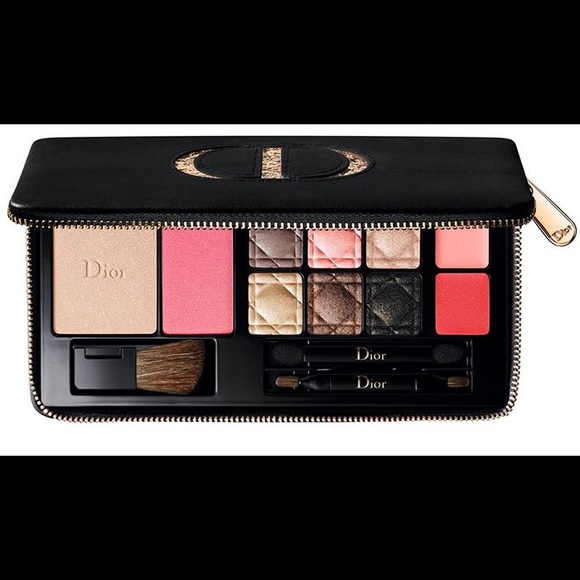 Dior Other - 🎉HP🎉Dior Holiday Couture Palette+FREE makeup bag
