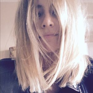 Meet your Posher, Daniella