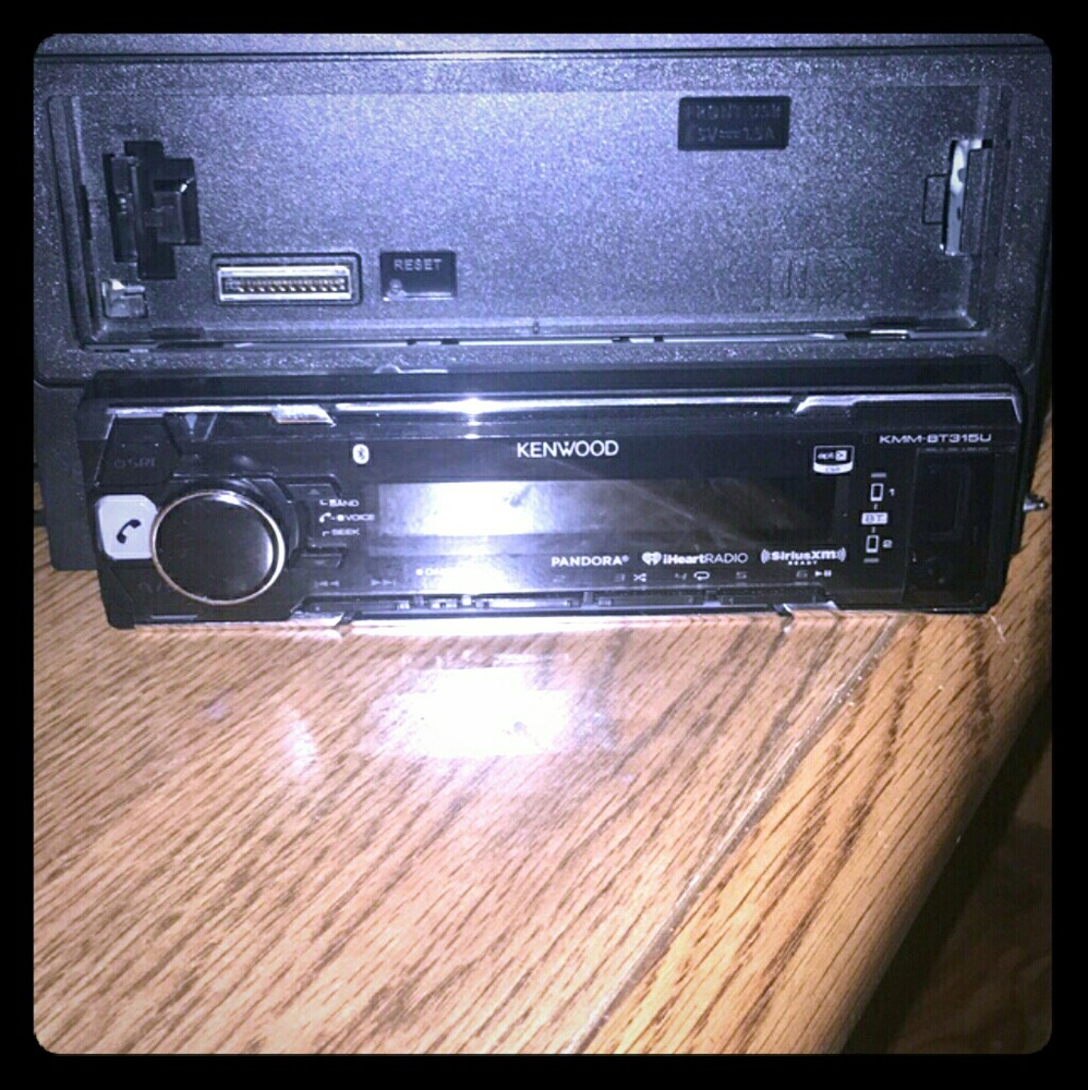 KENWOOD BLUETOOTH, XM RADIO, SATELLITE HEAD UNIT