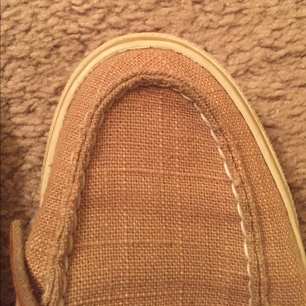 Sperry's - Picture 3 of 4