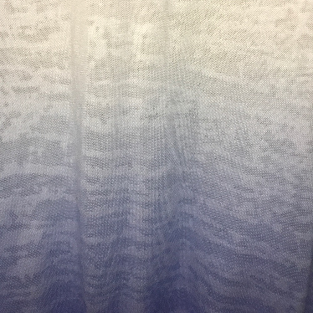 Top/blouse - Picture 3 of 4