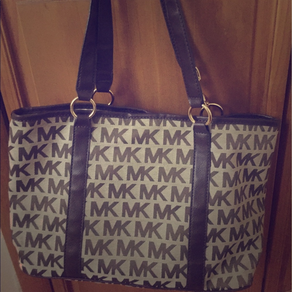 Michael Kors bag AUTHENTIC!