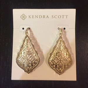 brand new kendra scott earrings