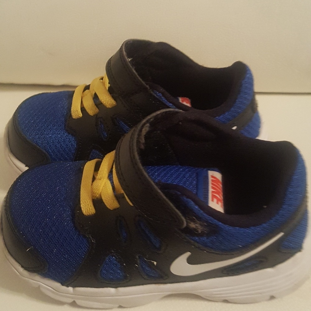 Nike Sneakers
