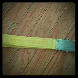 Louis Vuitton belt