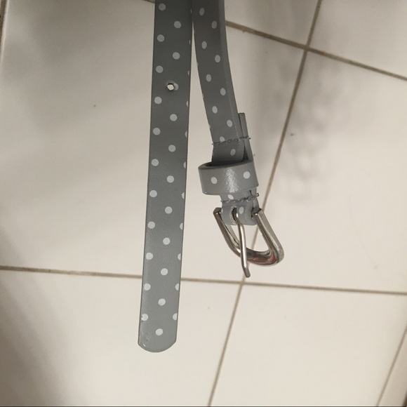 Thin grey and white polka dot belt - Picture 1 of 3