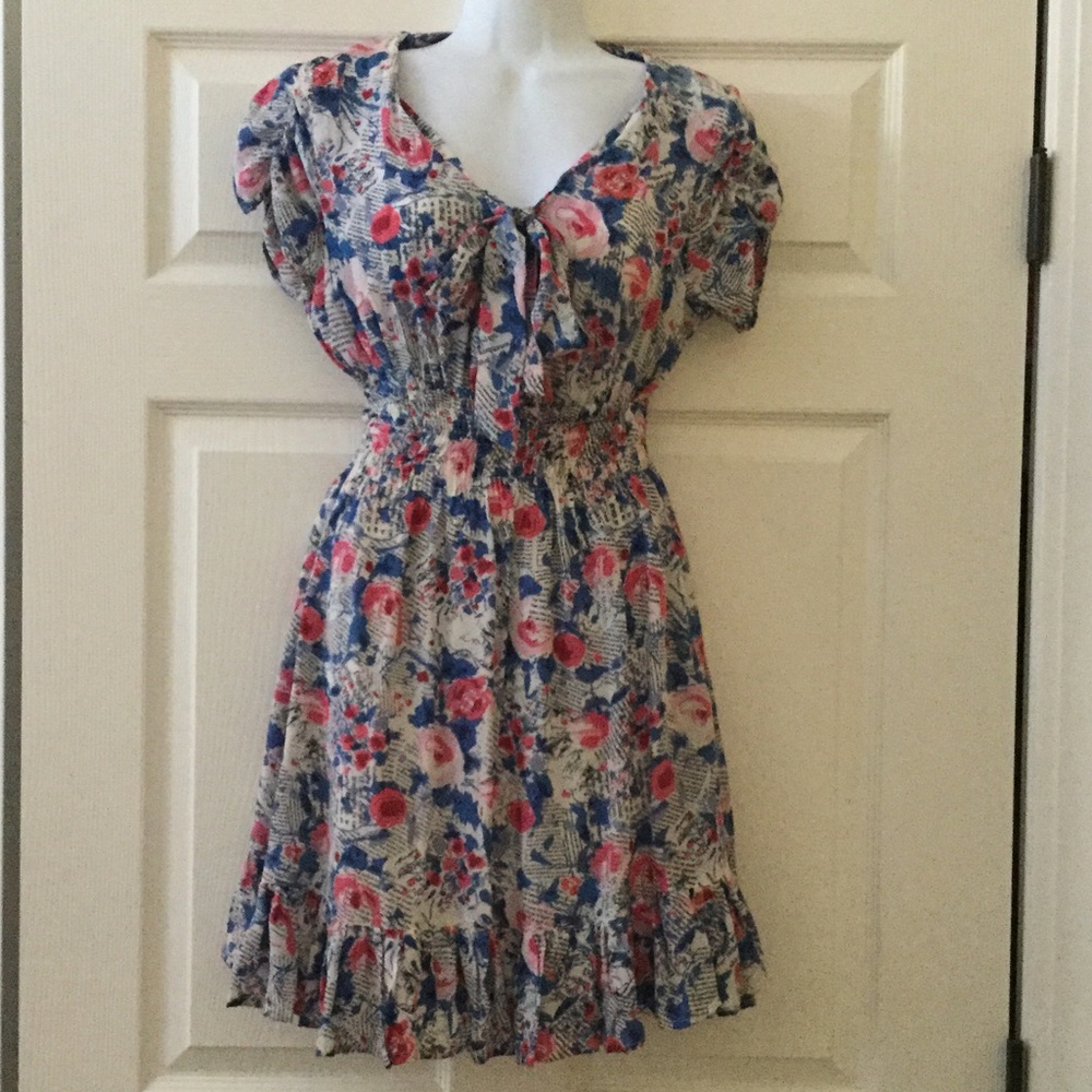 💞Yumi Fun flirty summer dress 👛