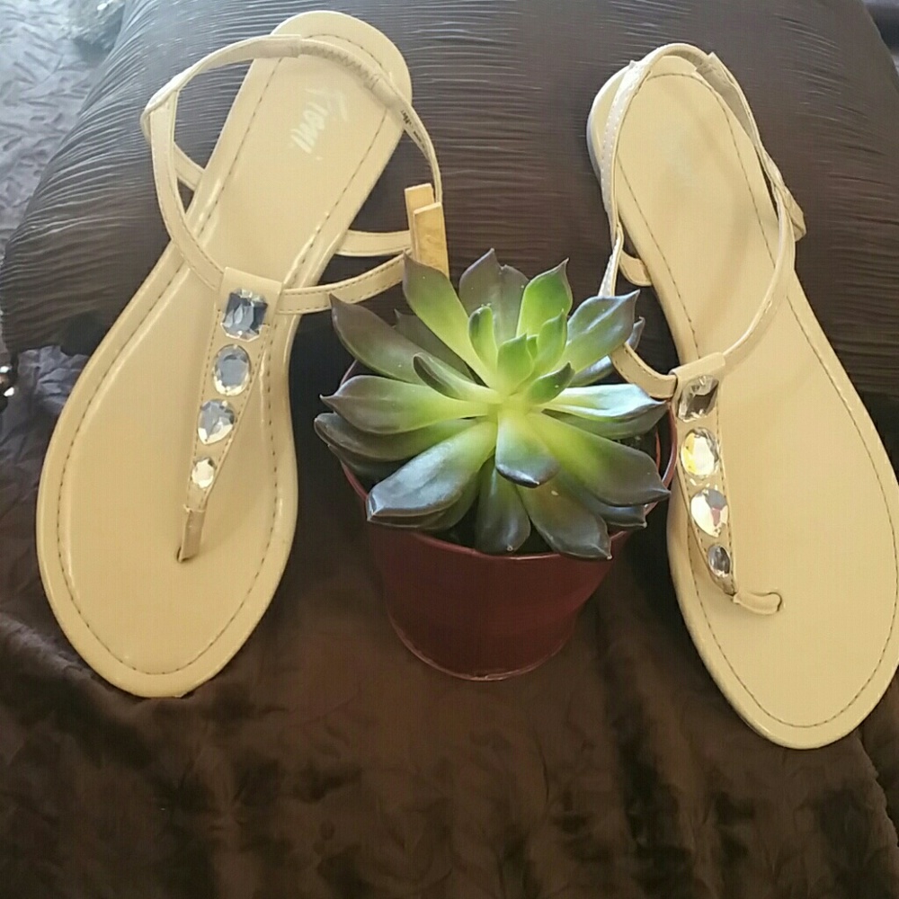 Thong embellished sandal with strap in back