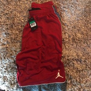 Men's basketball shorts