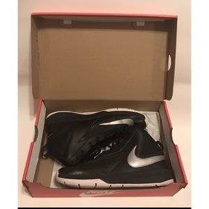 Nike Shoes - NEW WITH BOX