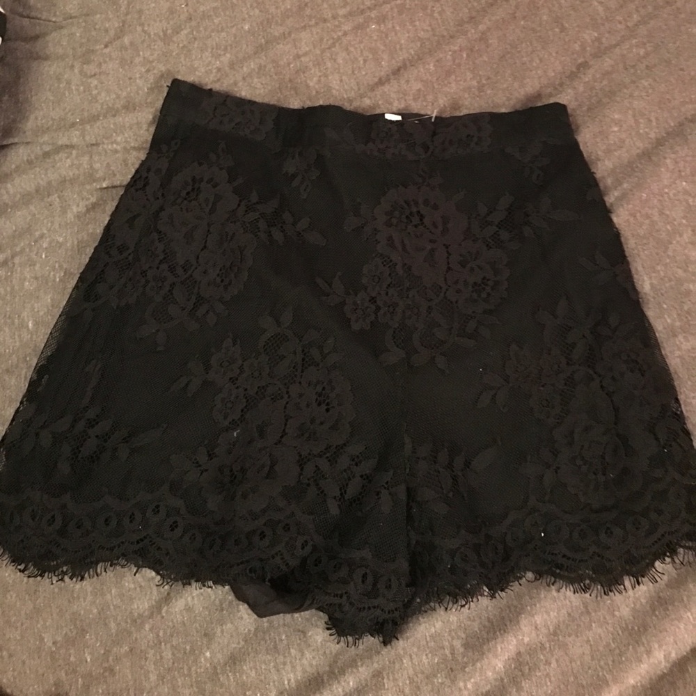 BB Dakota Black Lace Shorts